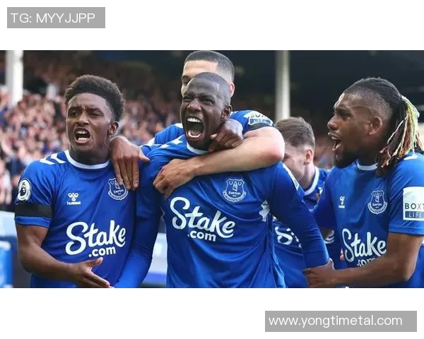 2016年足总杯曼联对阵埃弗顿的经典对决回顾与精彩瞬间分析 2016年足总杯曼联对阵埃弗顿的经典对决回顾与精彩瞬间分析