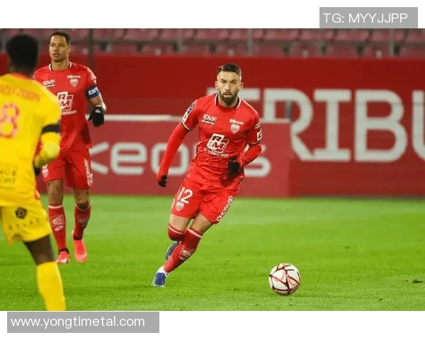 奎维利鲁昂主场迎战奥尔良争夺关键三分的激烈对决