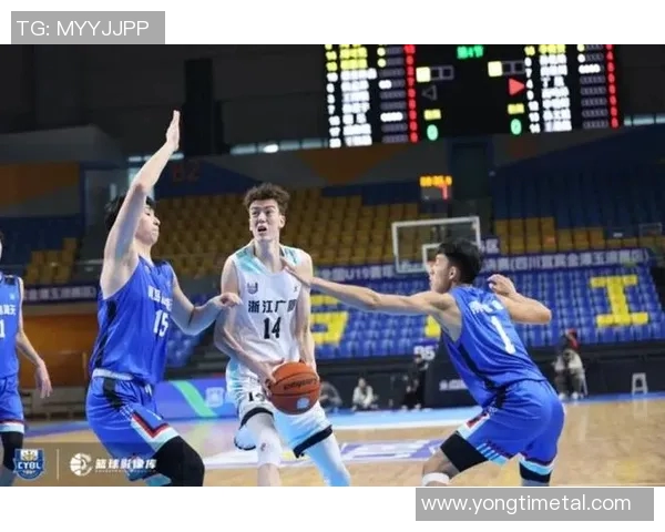 2020年广厦队与四川队激战回顾精彩瞬间与赛季亮点分析